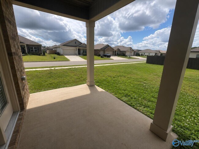 Building Photo - 26491 Riparian Dr