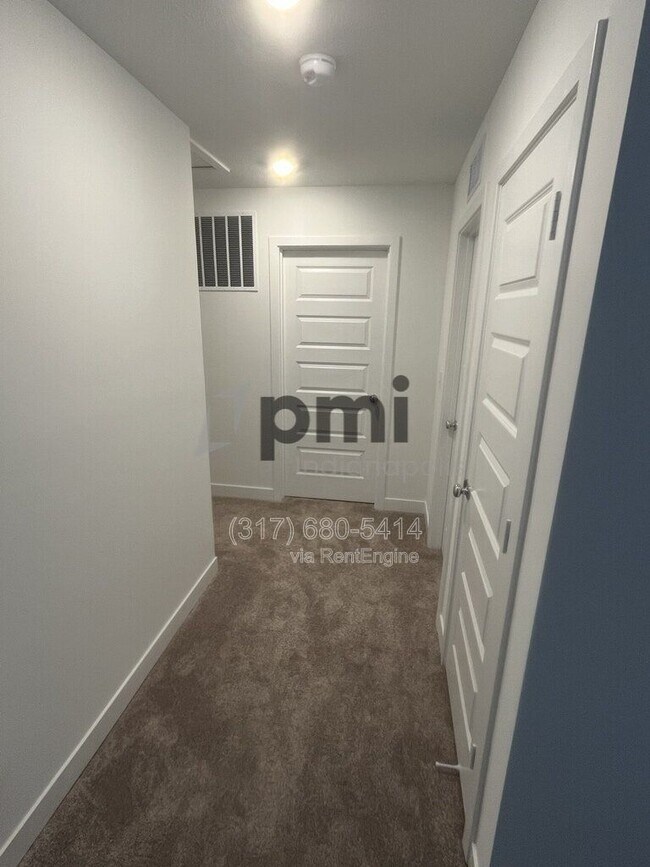 Building Photo - 2948 Woods Edge Dr