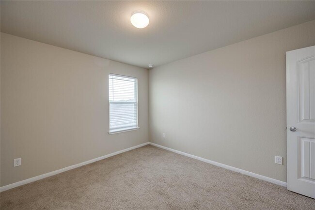 Building Photo - 2908 Tilmon Ln.