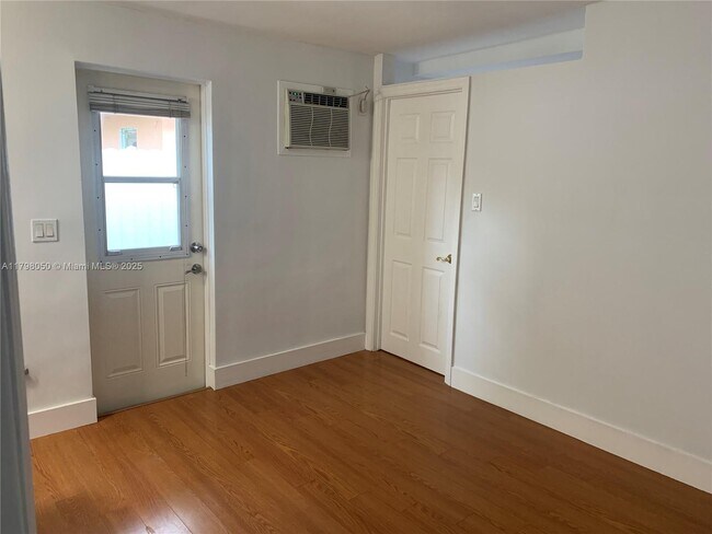 Building Photo - 3840 NW 176th St