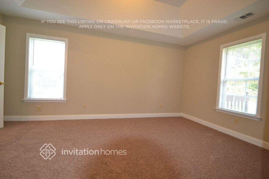 Building Photo - 120 Brooks Dr