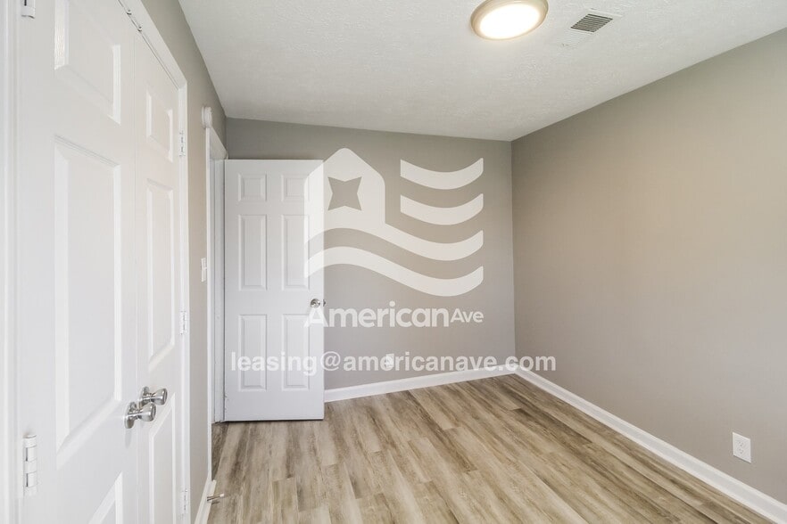 Building Photo - 109 Colbert Blvd