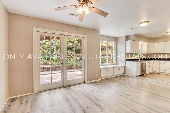 Building Photo - 3676 N 870 E