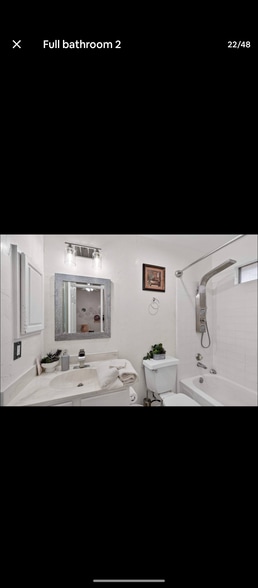 Building Photo - 1007 Vancouver Dr