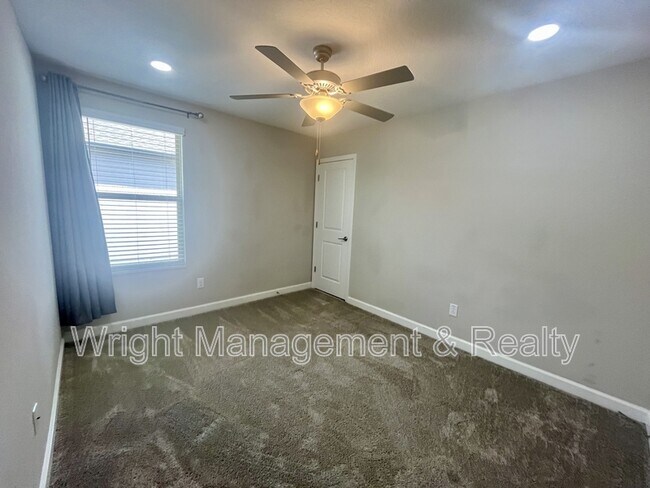 Building Photo - 25149 Lambrusco Loop