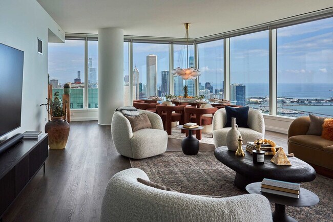 Building Photo - 1006 S Michigan Ave