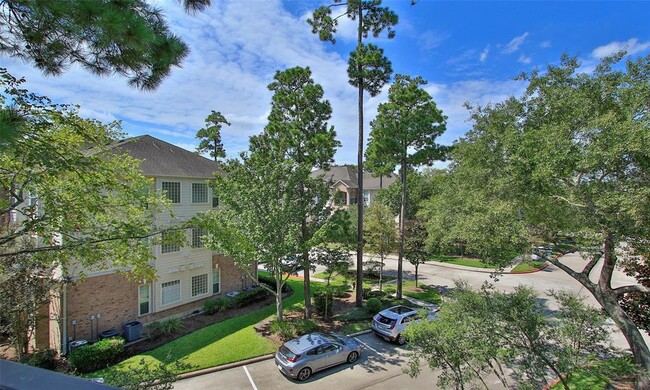 Building Photo - 6607 Lake Woodlands Dr