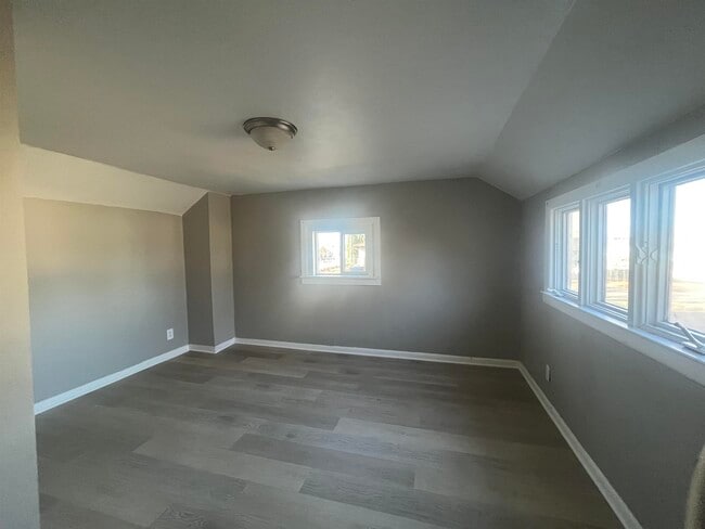 Building Photo - 1470 S Demeter Dr