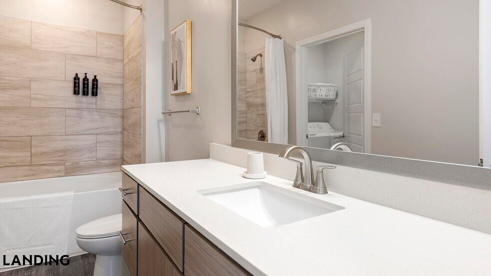 Building Photo - 5340 Periwinkle Hl Ave