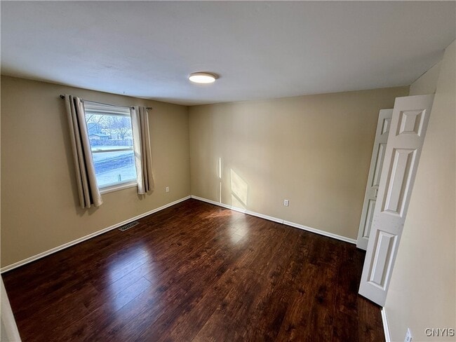 Building Photo - 8497 Chinkapin Cir