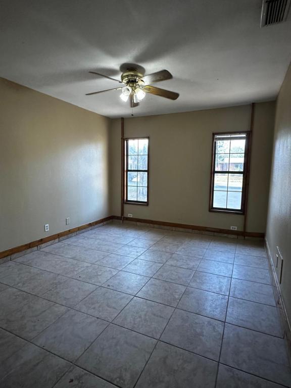 Building Photo - 607 Westway Ave