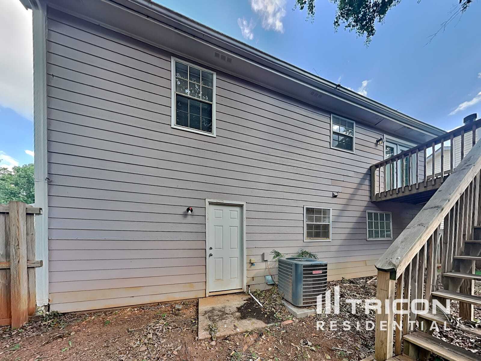 Building Photo - 1684 Watercrest Cir
