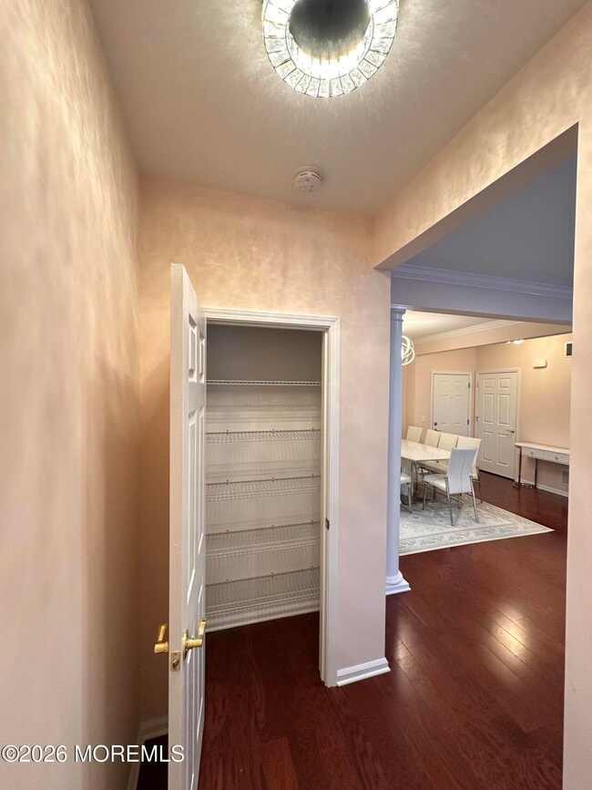 Building Photo - 112 Regency Ct