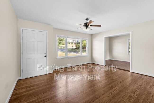 Building Photo - 2224 3rd St NW