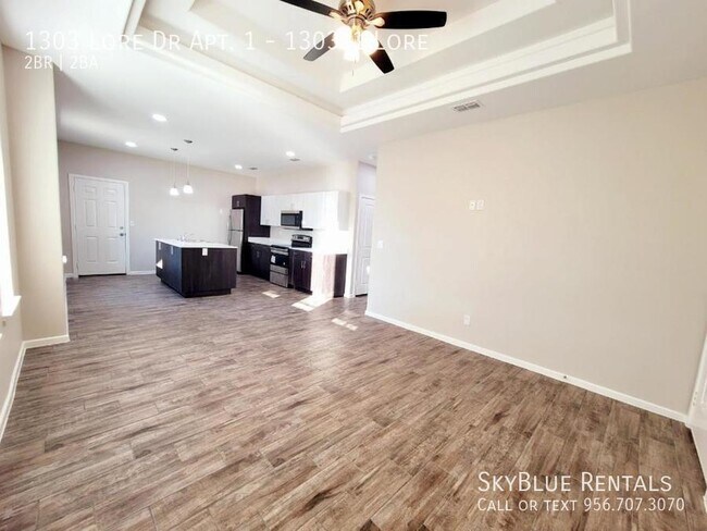 Building Photo - 1303 Lore Dr