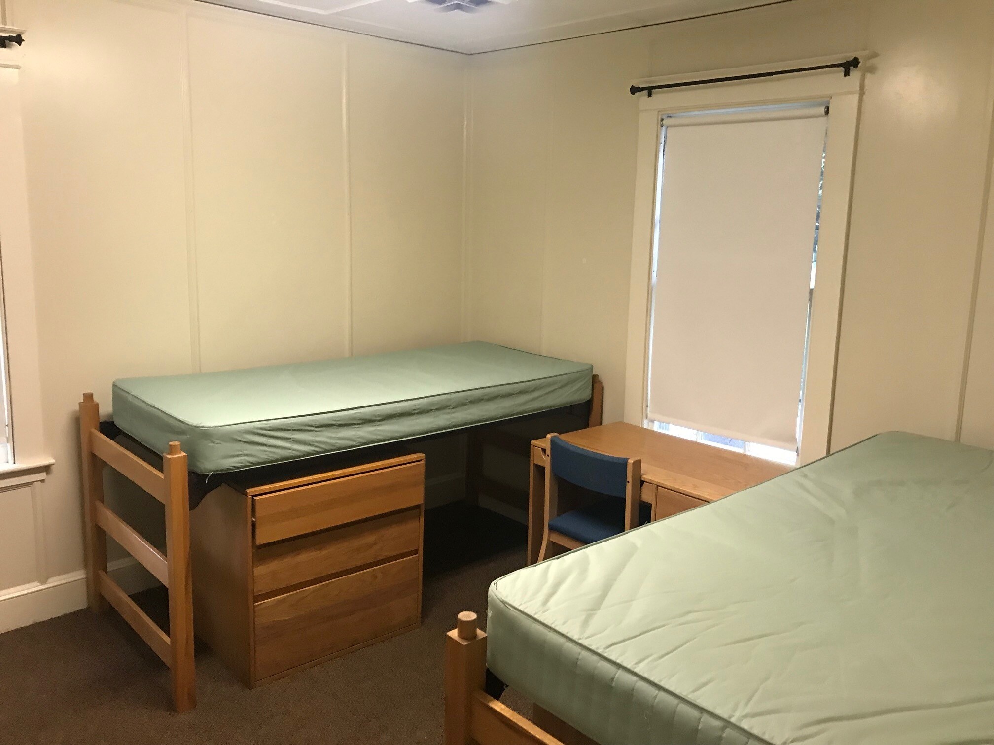 Building Photo - 33 Ward St