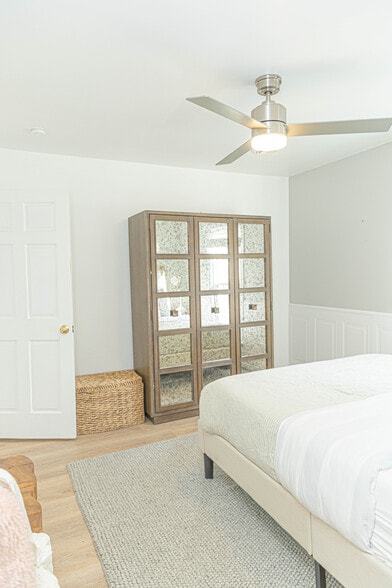 Building Photo - 212 Ambler St