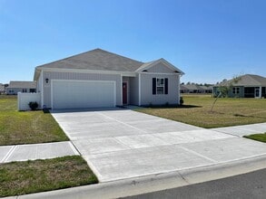 Building Photo - 3 Bedroom 2 Bathroom House in Supply NC