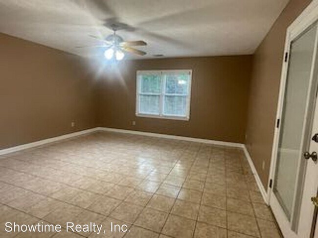 Building Photo - 3 br, 3 bath House - 177 Grant Dr.