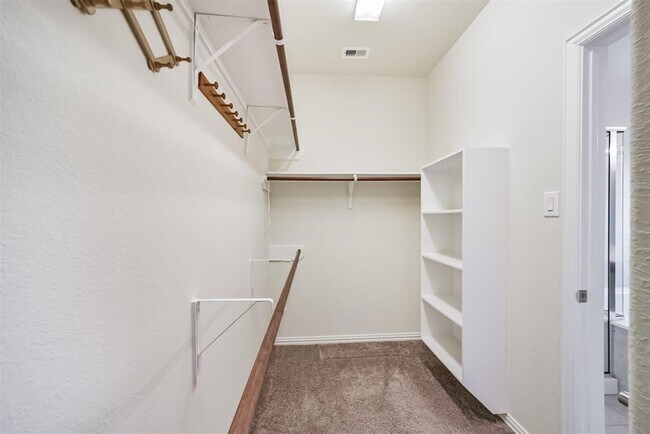 Building Photo - 4210 Audrey Manor Ln