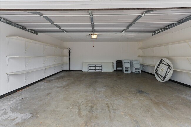 Building Photo - 12303 Barryknoll Ln