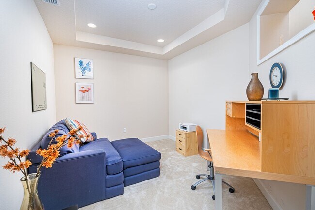 Building Photo - Furnished Townhouse in Plantation Bay
