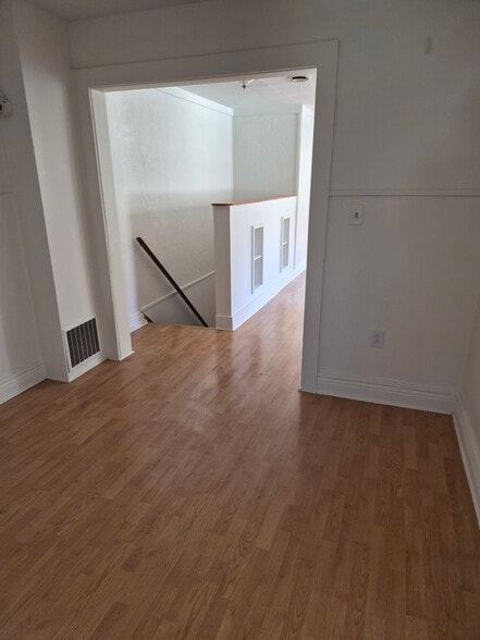 Building Photo - 53 Cherry St