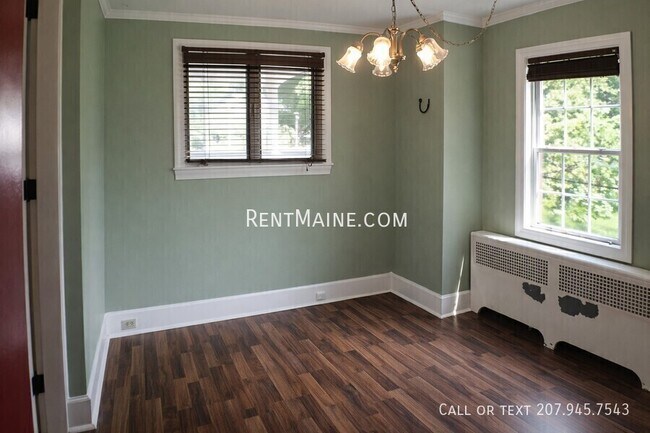 Building Photo - 97 Broadway