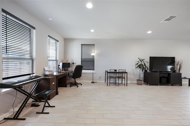 Building Photo - 108 Drifter Ln