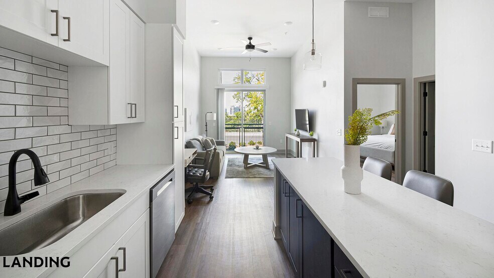 Building Photo - 1310 Hillside Ave
