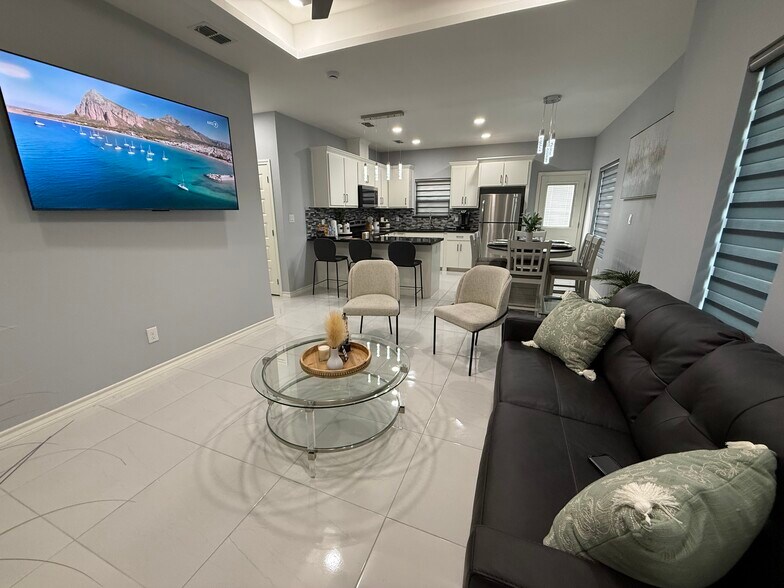 Building Photo - 2417 Indian Creek Ave