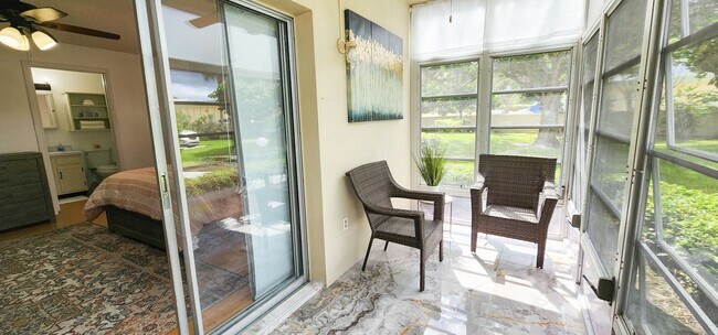 Building Photo - Coming Soon! Beautifully furnished 1 bedroom 1.5 bath condo