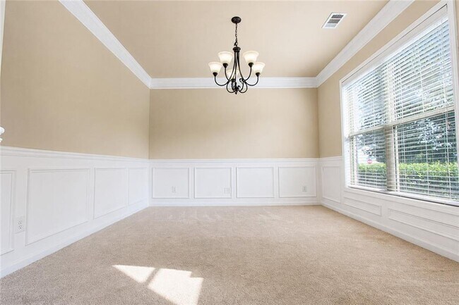 Building Photo - 5817 Park Point