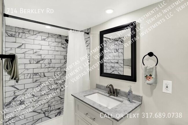 Building Photo - 714 Berkley Rd