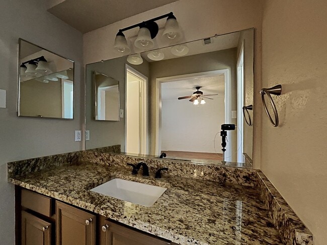 Building Photo - 24111 Spring Towne Dr