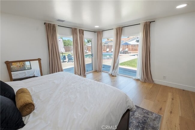 Building Photo - 9109 La Alba Dr