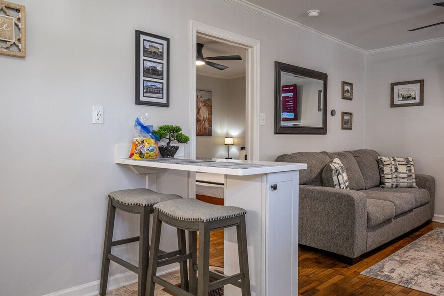 Building Photo - 37 Old Tennessee Rd NE