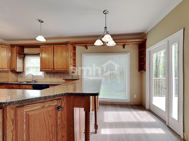 Building Photo - 6105 Braidwood Ct
