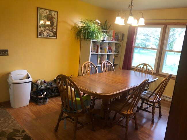 Building Photo - 306 S Franklin St