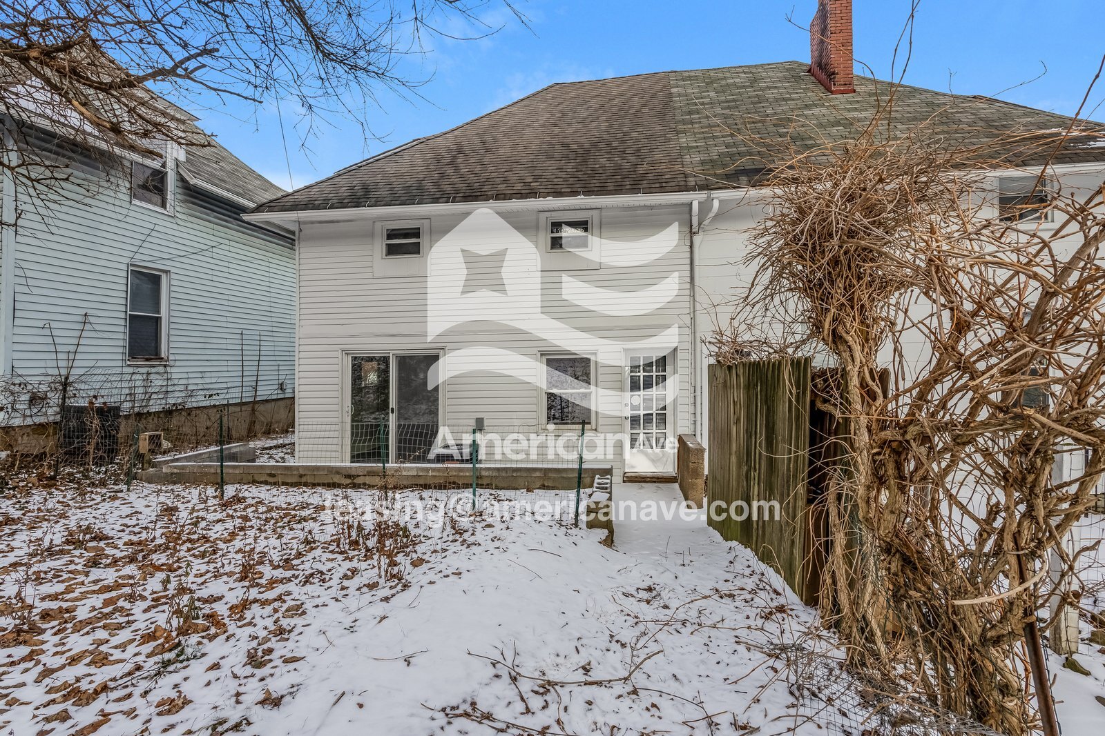 Building Photo - 835 Steuben St