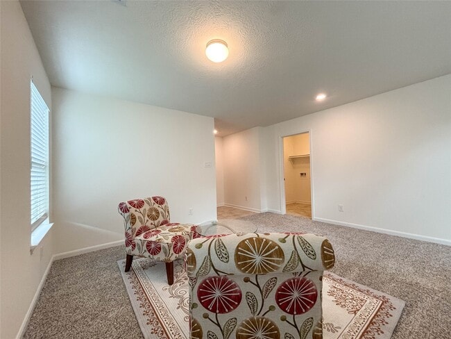 Building Photo - 2527 Boxwood Park