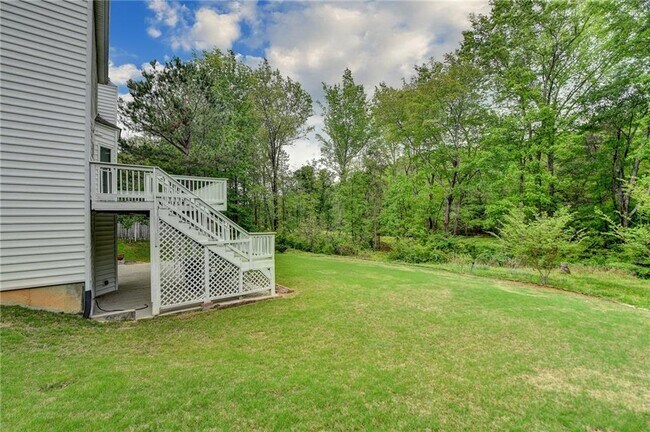 Building Photo - 2455 Kirkstone Dr
