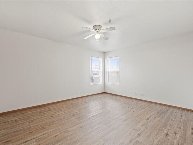 Building Photo - 6305 Chapel Hill Blvd