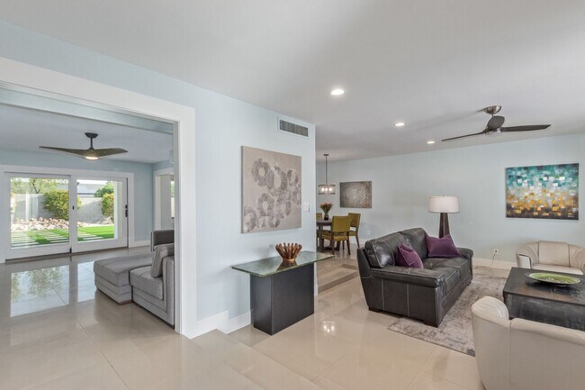 Building Photo - Beautifully Remodeled 4 Bedroom Home in Gr...