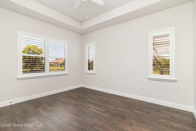 Building Photo - 2969 Avalonia Dr