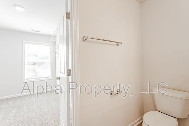 Building Photo - 364 White Peach Wy