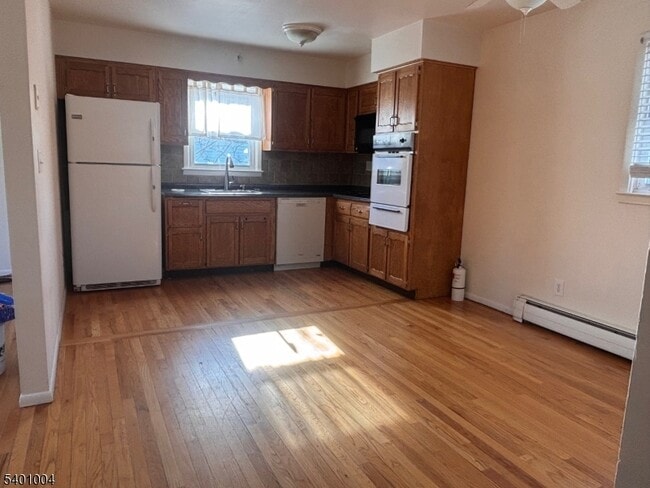 Building Photo - 31 Garbarino Ave