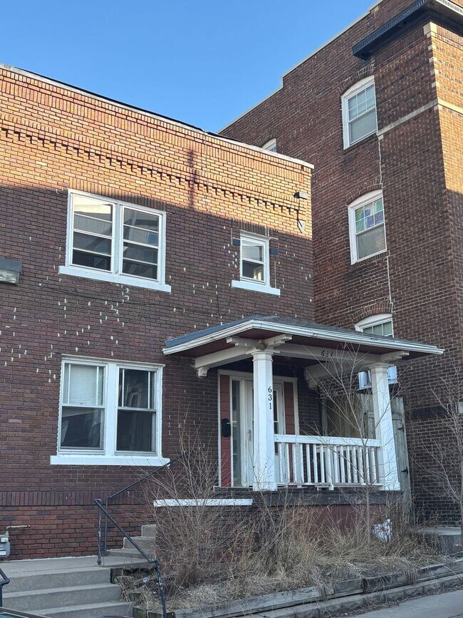 Building Photo - Harrises REO 631 S 19th Ave LLC (629/631 S 19th)