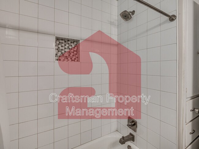 Building Photo - 2926 NW 72nd St