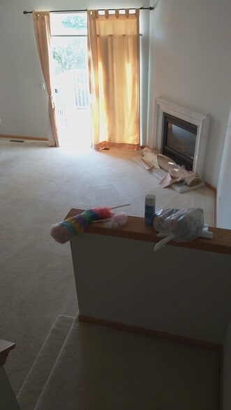 Building Photo - 2187 Cool Stream Cir